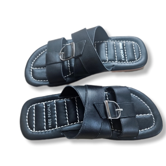 NEW! Free People, Sloan Buckle Sandal - Picture 4 of 5